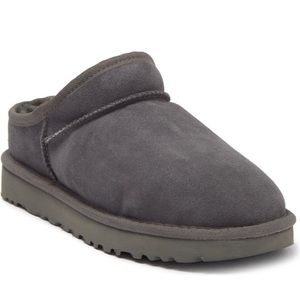 UGG Classic Slipper